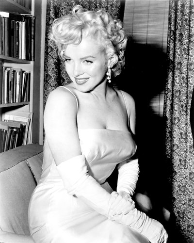 American actress and singer Marilyn Monroe by Unbekannt Unbekannt